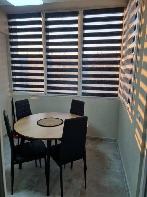 Luxury Apartments Bacau Bagian luar foto